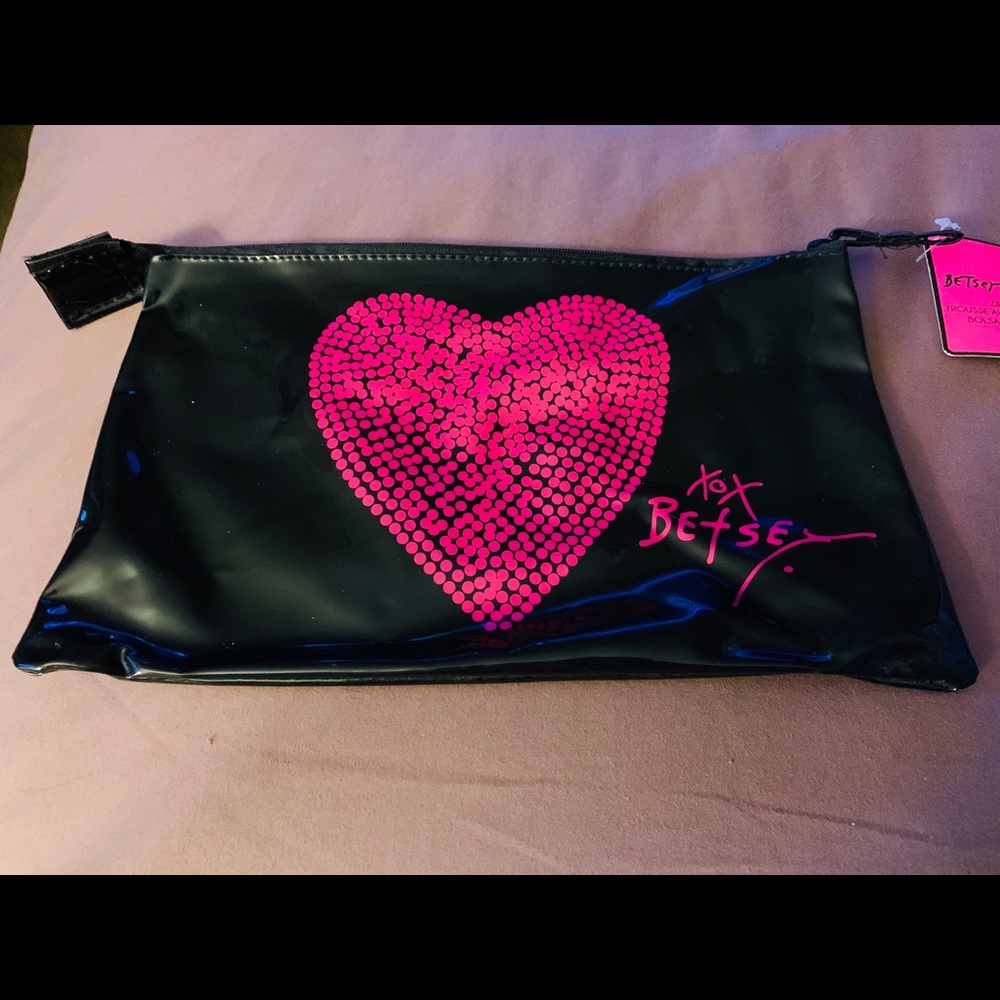 Betsey Johnson Black Zipper Pouch/ Make Up Bag NWT